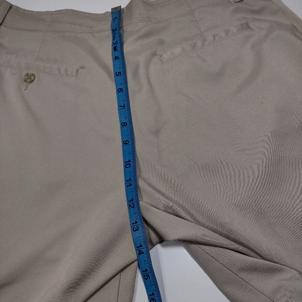 Pro Tour Men's Classic Tan Shorts Size (34)